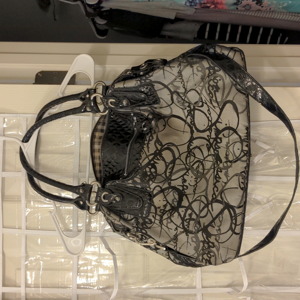 Very good used condition Jessica Simpson bag